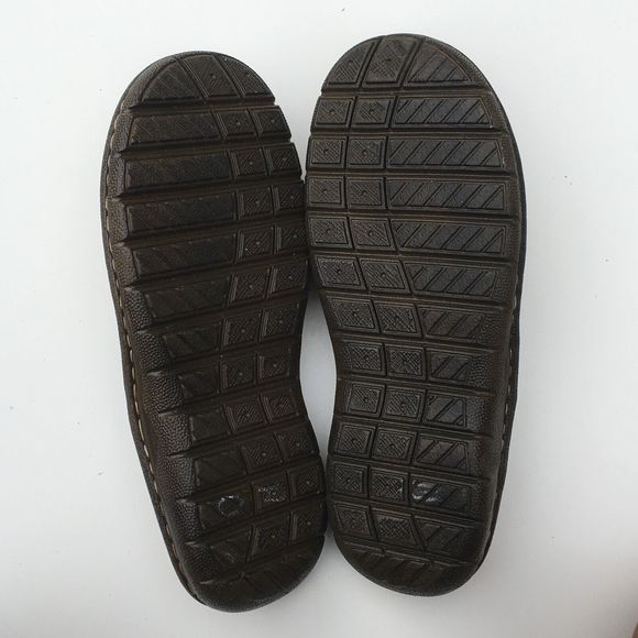 Sandals_&_Flip_Flops